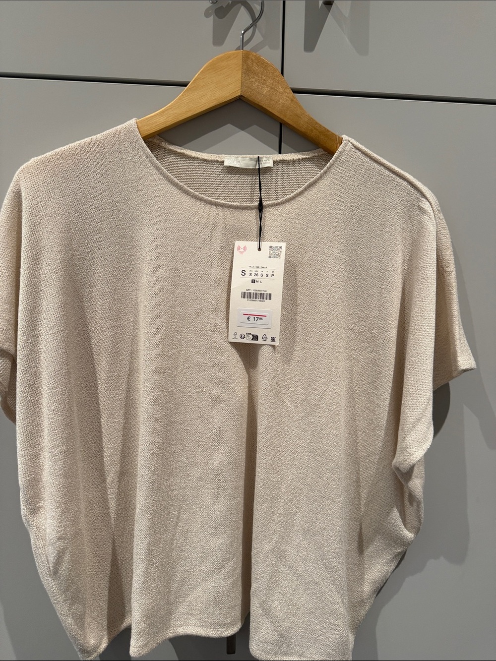 Zara Beige Crew Neck Sweater